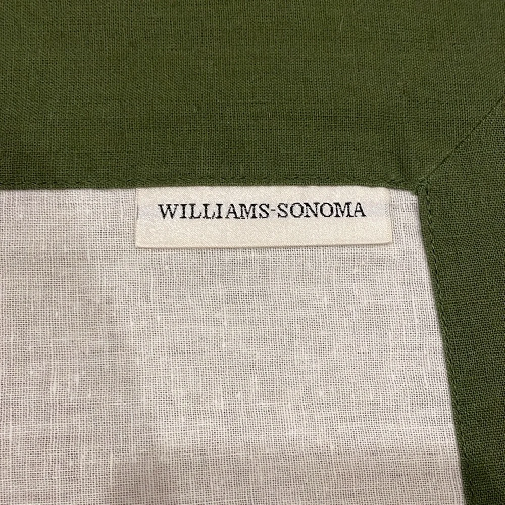 Williams Sonoma classic border placemats (part linen)